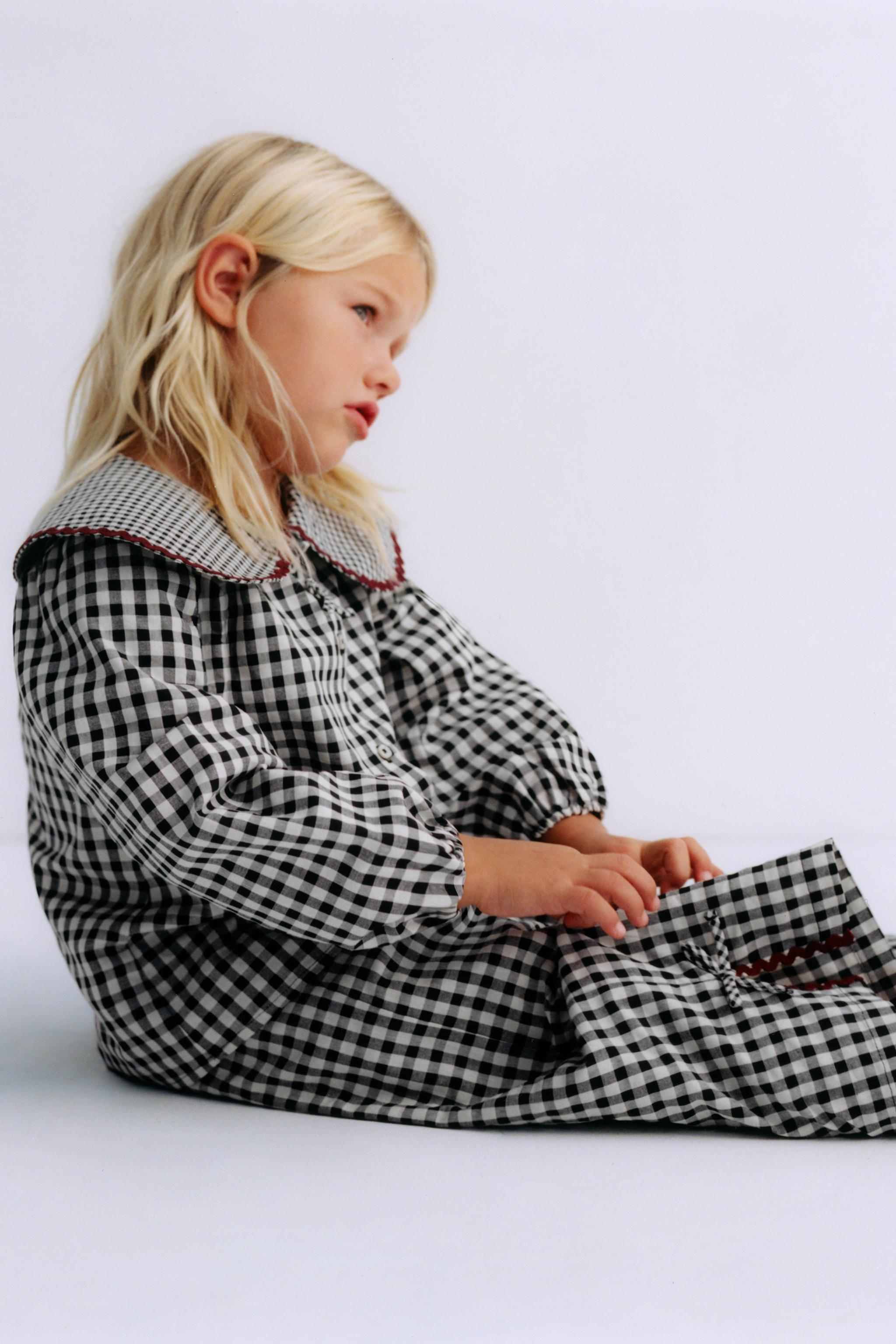 RUFFLE GINGHAM BLOUSE
